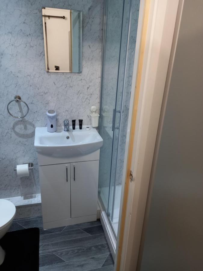 شقة Garswood Road House مانشستر المظهر الخارجي الصورة