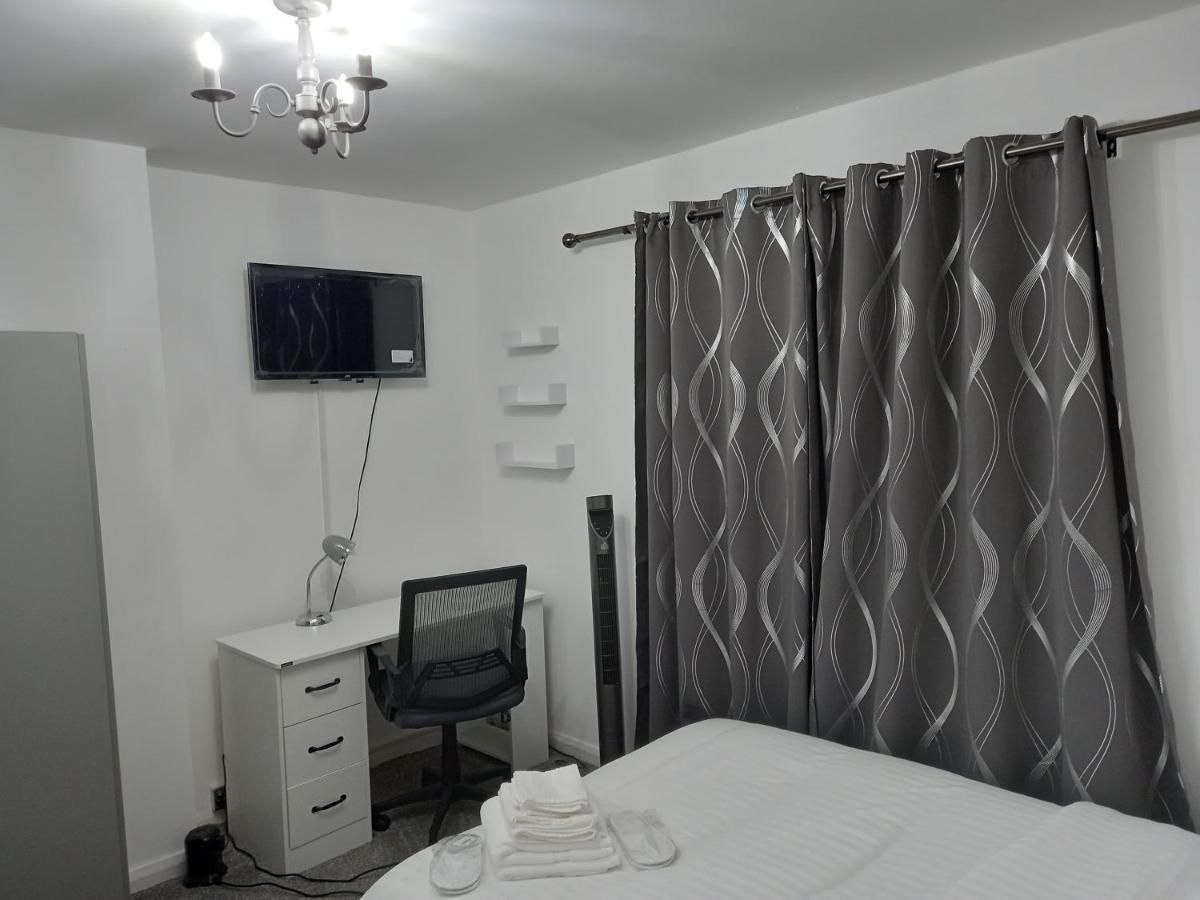 شقة Garswood Road House مانشستر المظهر الخارجي الصورة